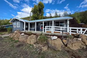 20060 Hwy 62, Shady Cove, OR 97539 - Photo 1