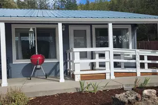20060 Hwy 62, Shady Cove, OR 97539 - Photo 2