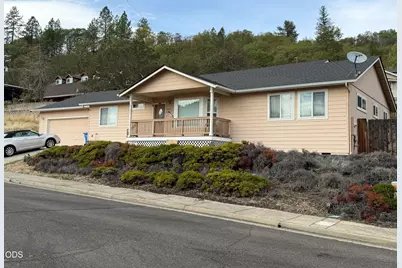 605 Lia Way, Rogue River, OR 97537 - Photo 1