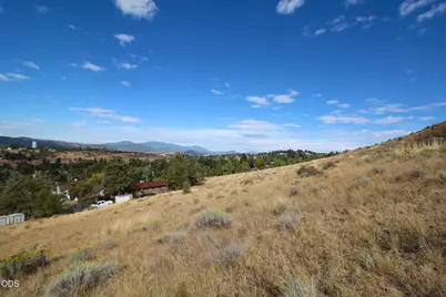 Hillside Avenue, Klamath Falls, OR 97601 - Photo 14