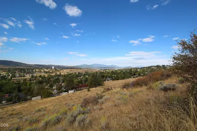 Hillside Avenue, Klamath Falls, OR 97601 - Photo 20