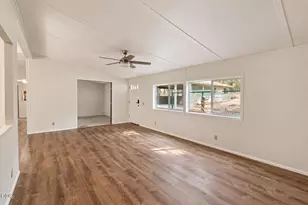 124 Dearing Wy, Grants Pass, OR 97527 - Photo 8
