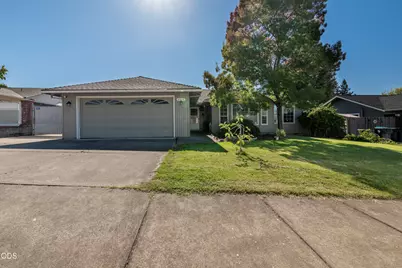 2212 Westfall Circle, Medford, OR 97504 - Photo 1
