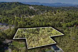 2494 Hamilton Ln, Grants Pass, OR 97527 - Photo 1