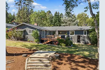215 Stagecoach Drive, Jacksonville, OR 97530 - Photo 28