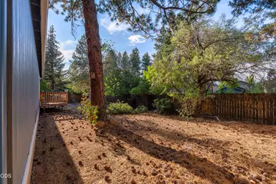 61071 Chuckanut Drive, Bend, OR 97702 - Photo 20