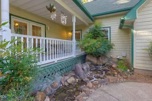 306 White Oak Dr, Cave Junction, OR 97523 - Photo 40