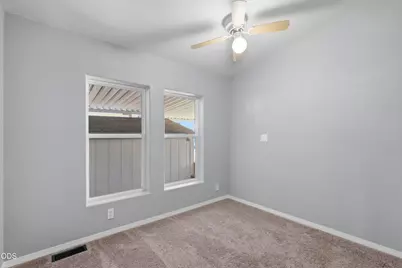 794 S Grice Loop, Jefferson, OR 97352 - Photo 16