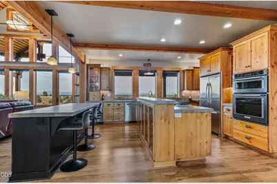 8798 SW Talarus Trail, Powell Butte, OR 97753 - Photo 12