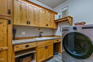 8798 SW Talarus Trl, Powell Butte, OR 97753 - Photo 18