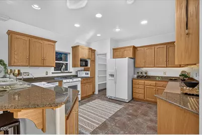 368 Meadow Drive, Ashland, OR 97520 - Photo 20
