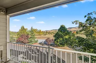 368 Meadow Dr, Ashland, OR 97520 - Photo 32