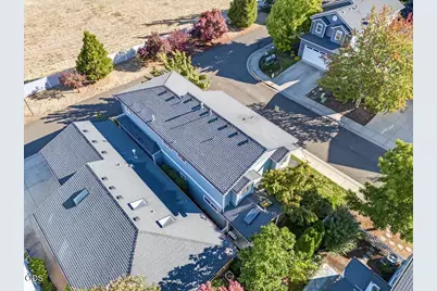 368 Meadow Drive, Ashland, OR 97520 - Photo 4