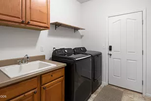 9325 16th St, Terrebonne, OR 97760 - Photo 30