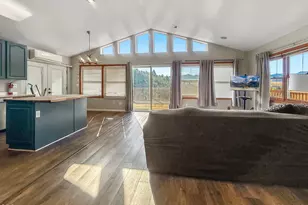645 N Washington St, Prairie City, OR 97869 - Photo 6