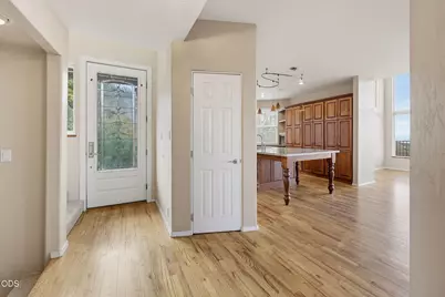 4375 Pioneer Road, Medford, OR 97501 - Photo 60