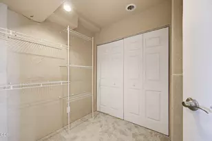 4375 Pioneer Rd, Medford, OR 97501 - Photo 82