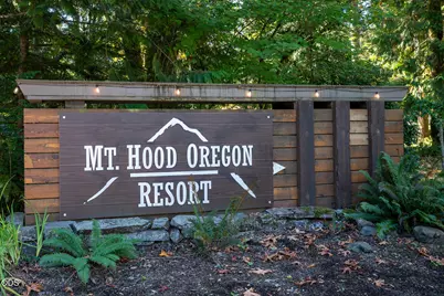 68651 E Bowmans Circle #102A, Welches, OR 97067 - Photo 2