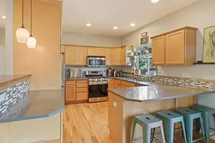 3065 NE Quiet Canyon Dr, Bend, OR 97701 - Photo 12