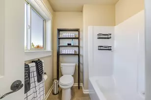 61144 Manhae Ln, Bend, OR 97702 - Photo 36