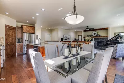 61144 Manhae Lane, Bend, OR 97702 - Photo 20
