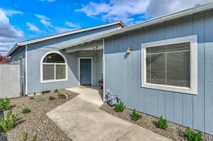 553 Mountain View Dr, Central Point, OR 97502 - Photo 18