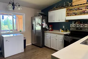 545 Laurel Ave, Butte Falls, OR 97522 - Photo 12