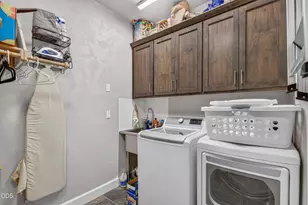 332 Avalon Terrace, Eagle Point, OR 97524 - Photo 14