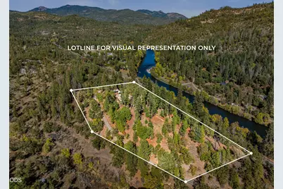 23131 Highway 62, Shady Cove, OR 97539 - Photo 2