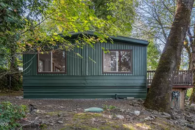 7949 Rogue River Highway, Grants Pass, OR 97527 - Photo 24