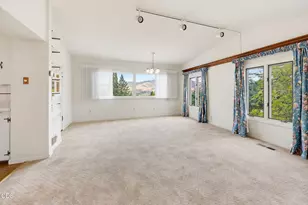 1395 Woodland Dr, Ashland, OR 97520 - Photo 26