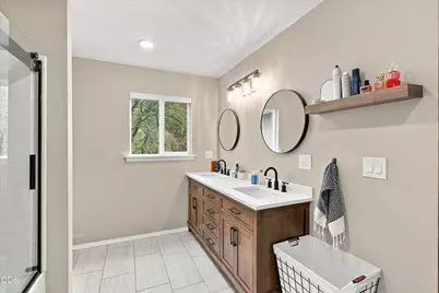 433 Hawksdale Drive, Grants Pass, OR 97526 - Photo 28