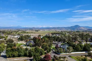 6362 Harold Rd, Central Point, OR 97502 - Photo 30