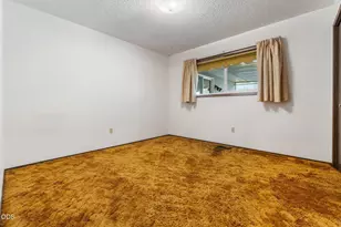 3219 Caroline St, Klamath Falls, OR 97603 - Photo 32
