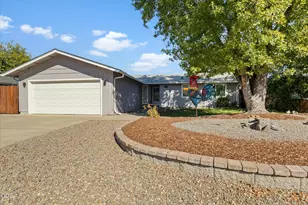 1915 Page St, Medford, OR 97504 - Photo 1