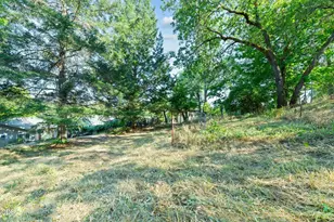 1234 NW Highland Ave, Grants Pass, OR 97526 - Photo 24