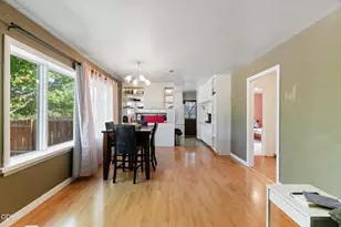 1234 NW Highland Ave, Grants Pass, OR 97526 - Photo 6