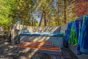 17980 N Course Ln, Sunriver, OR 97707 - Photo 10