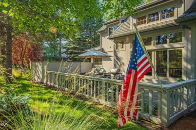 17980 North Course Lane #17, Sunriver, OR 97707 - Photo 68