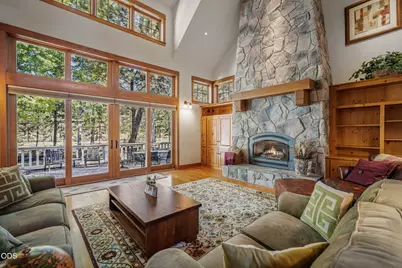 17980 North Course Lane #17, Sunriver, OR 97707 - Photo 4