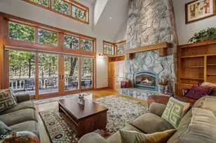 17980 N Course Ln, Sunriver, OR 97707 - Photo 4