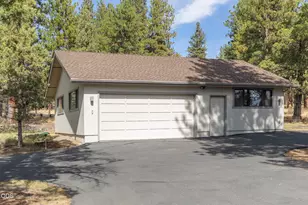 16010 Old Juniper Rd, Sisters, OR 97759 - Photo 42