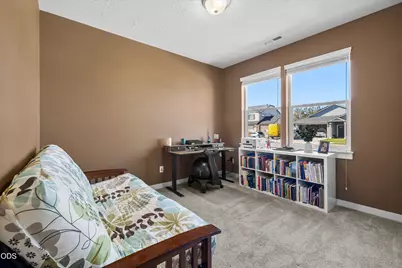 3350 NW 9th Lane, Redmond, OR 97756 - Photo 22