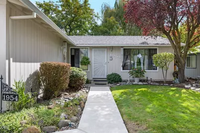 1954 Page Street, Medford, OR 97504 - Photo 4