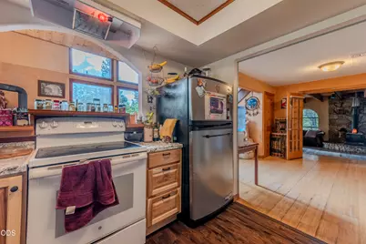 732 Glenlyn Drive, Williams, OR 97544 - Photo 16