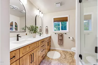 529 Broadway Street, Rogue River, OR 97537 - Photo 20