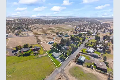 965 NE Brown Drive, Madras, OR 97741 - Photo 32