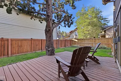 21332 Oakview Drive, Bend, OR 97701 - Photo 18