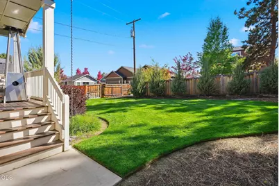 19995 Badger Road, Bend, OR 97702 - Photo 24