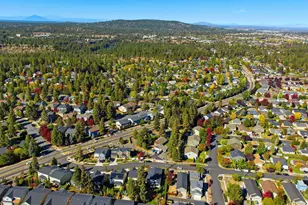 19995 Badger Rd, Bend, OR 97702 - Photo 28